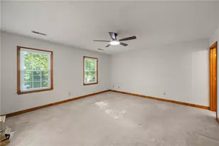 949 Aquaview Dr, Kernersville, NC 27284 - Photo 25