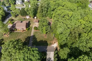 949 Aquaview Dr, Kernersville, NC 27284 - Photo 49