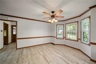 949 Aquaview Dr, Kernersville, NC 27284 - Photo 17