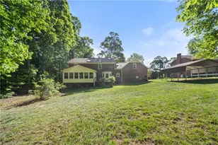 949 Aquaview Dr, Kernersville, NC 27284 - Photo 33