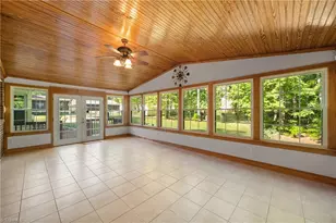 949 Aquaview Dr, Kernersville, NC 27284 - Photo 19