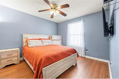 5508 Grapevine Court, Greensboro, NC 27405 - Photo 15