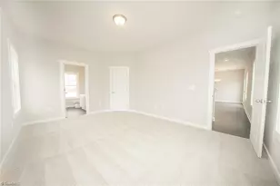 1010 Fairfield Dr, Yadkinville, NC 27055 - Photo 13
