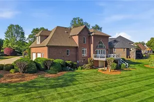 7492 Bethel View Ct, Oak Ridge, NC 27310 - Photo 41