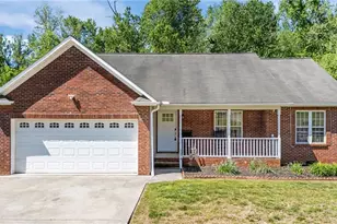 1974 Denise Ln, Winston-Salem, NC 27127 - Photo 3