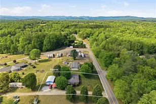 631 Rock Creek Rd, North Wilkesboro, NC 28659 - Photo 3