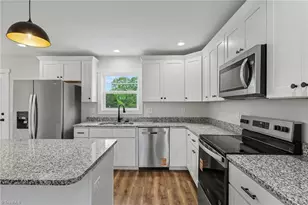 407 Park St, Randleman, NC 27317 - Photo 7