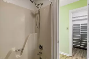 844 Brookleigh Ct, Winston-Salem, NC 27104 - Photo 31