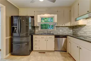 2127 Belmont Dr, Reidsville, NC 27320 - Photo 31