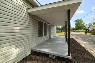 321 S Branch St, Reidsville, NC 27320 - Photo 5