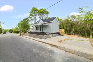 321 S Branch St, Reidsville, NC 27320 - Photo 3
