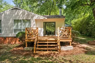 2523 Overbrook Dr, Greensboro, NC 27408 - Photo 33