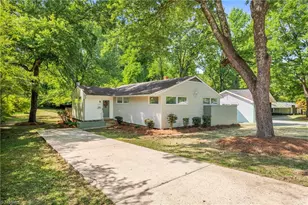 2523 Overbrook Dr, Greensboro, NC 27408 - Photo 3