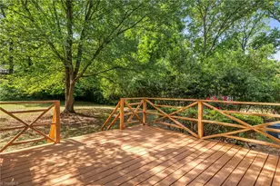 2523 Overbrook Dr, Greensboro, NC 27408 - Photo 37