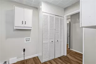 2523 Overbrook Dr, Greensboro, NC 27408 - Photo 23