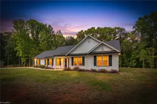 7527 McGee Rd, Rural Hall, NC 27045 - Photo 3