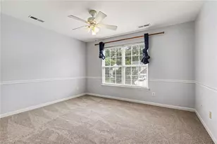1579 Pondhaven Dr, High Point, NC 27265 - Photo 29