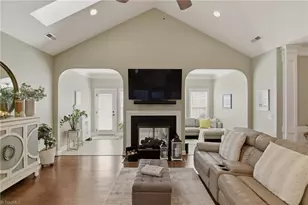 5249 Abbot Ln, Walkertown, NC 27051 - Photo 7