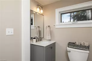 3301 Forsyth Dr, Greensboro, NC 27407 - Photo 31