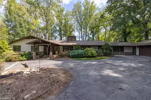 3301 Forsyth Dr, Greensboro, NC 27407 - Photo 3