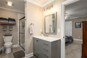 3301 Forsyth Dr, Greensboro, NC 27407 - Photo 21