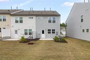821 Falls Grove Trl, High Point, NC 27265 - Photo 29