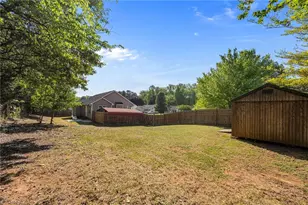 1273 Durham Meadows Dr, Burlington, NC 27217 - Photo 19