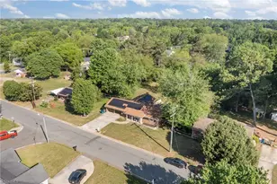 507 Gilbreath St, Graham, NC 27253 - Photo 3