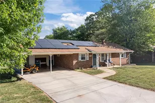 507 Gilbreath St, Graham, NC 27253 - Photo 21