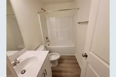 2909 Bainbridge Drive, Winston-Salem, NC 27105 - Photo 9