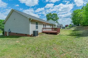 676 Old Castle Dr, Randleman, NC 27317 - Photo 25