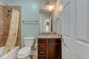 2602 Southern Gates Dr, Greensboro, NC 27410 - Photo 17