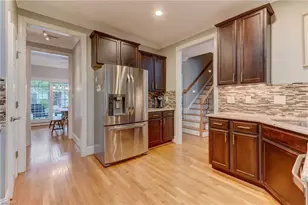 2602 Southern Gates Dr, Greensboro, NC 27410 - Photo 9