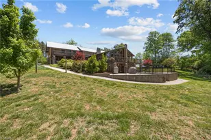 9584 Creek Farm Rd, Tobaccoville, NC 27050 - Photo 17
