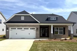 1123 Nantucket Dr, Mebane, NC 27302 - Photo 1