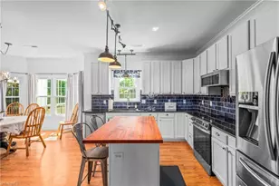 841 Lisa Run Ct, Kernersville, NC 27284 - Photo 5