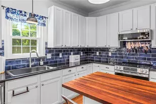 841 Lisa Run Ct, Kernersville, NC 27284 - Photo 9