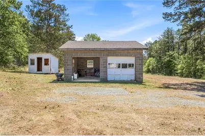 1422 Fitch Street, Yanceyville, NC 27379 - Photo 21