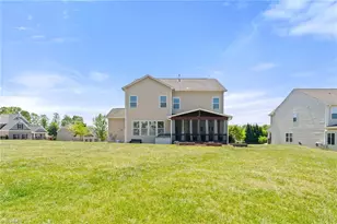 100 Kreeger Ct, King, NC 27021 - Photo 5