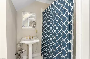 2049 Edgewood Ave, Burlington, NC 27215 - Photo 39