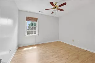 641 Creekridge Dr, Eden, NC 27288 - Photo 13