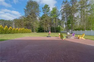 4892 Montevista Dr, Greensboro, NC 27407 - Photo 3