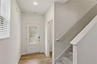 5910 Crossview Dr, Kernersville, NC 27284 - Photo 15