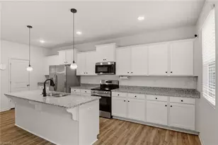 5910 Crossview Dr, Kernersville, NC 27284 - Photo 11