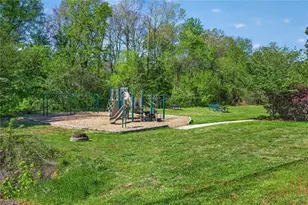 3902 Gentry St, Greensboro, NC 27407 - Photo 19