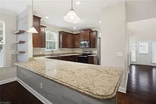 3681 Vestavia Dr, Kernersville, NC 27284 - Photo 9