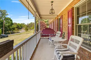 717 Westridge Dr, Pilot Mountain, NC 27041 - Photo 5