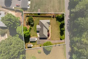 717 Westridge Dr, Pilot Mountain, NC 27041 - Photo 3