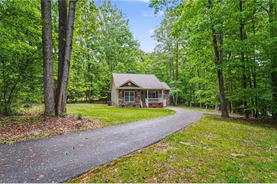 7802 High Meadows Road, Greensboro, NC 27455 - Photo 27