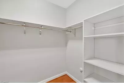 201 N Elm Street #1205, Greensboro, NC 27401 - Photo 23